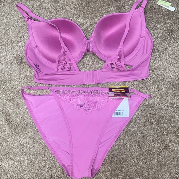 Maiden form bra and panties set. 36B/medium. - Picture 3 of 10